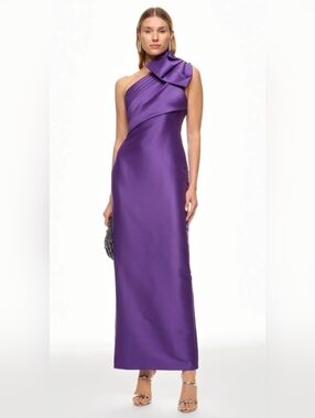 BADGLEY MISCHKA MIKADO BOW SHOULDER GOWN SIZE 4 MSRP $650